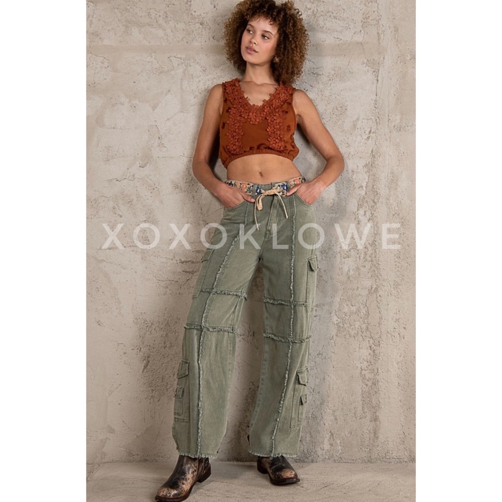 POL Retro 90s Relaxed Fit Cargo Pants - Picture 9 of 16